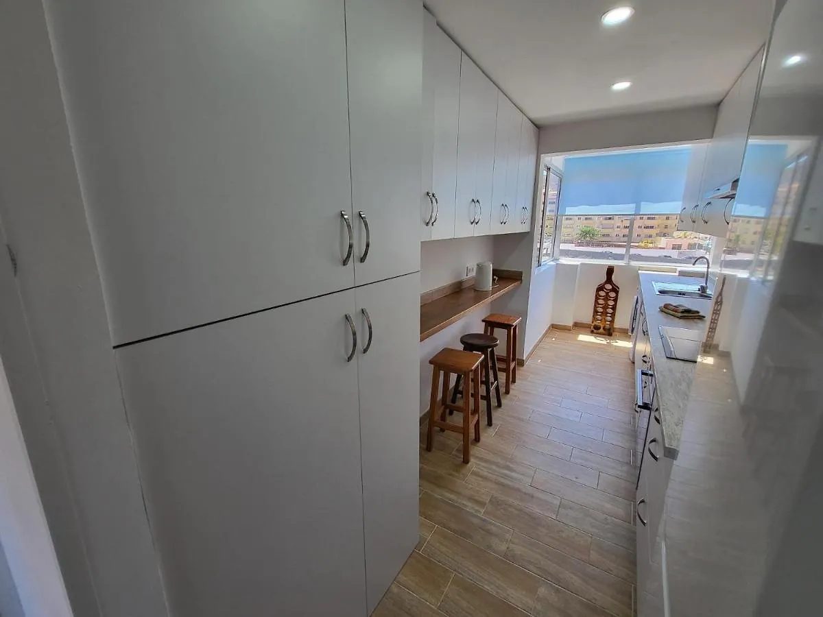 לוס כריסטיאנוס Jardines Canarios 3 0*, לוס כריסטיאנוס